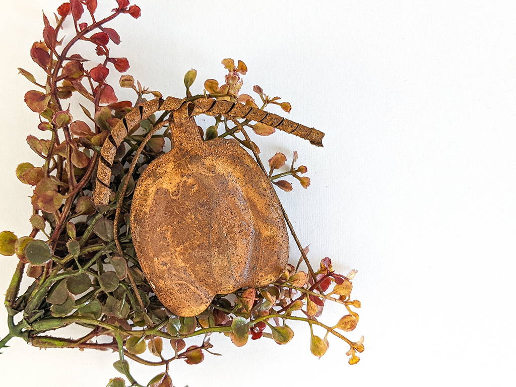 August Styling Tips Tiered Tray Decor Box